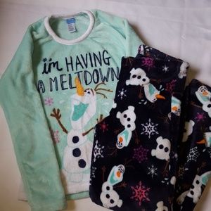 Disney PJ'S set